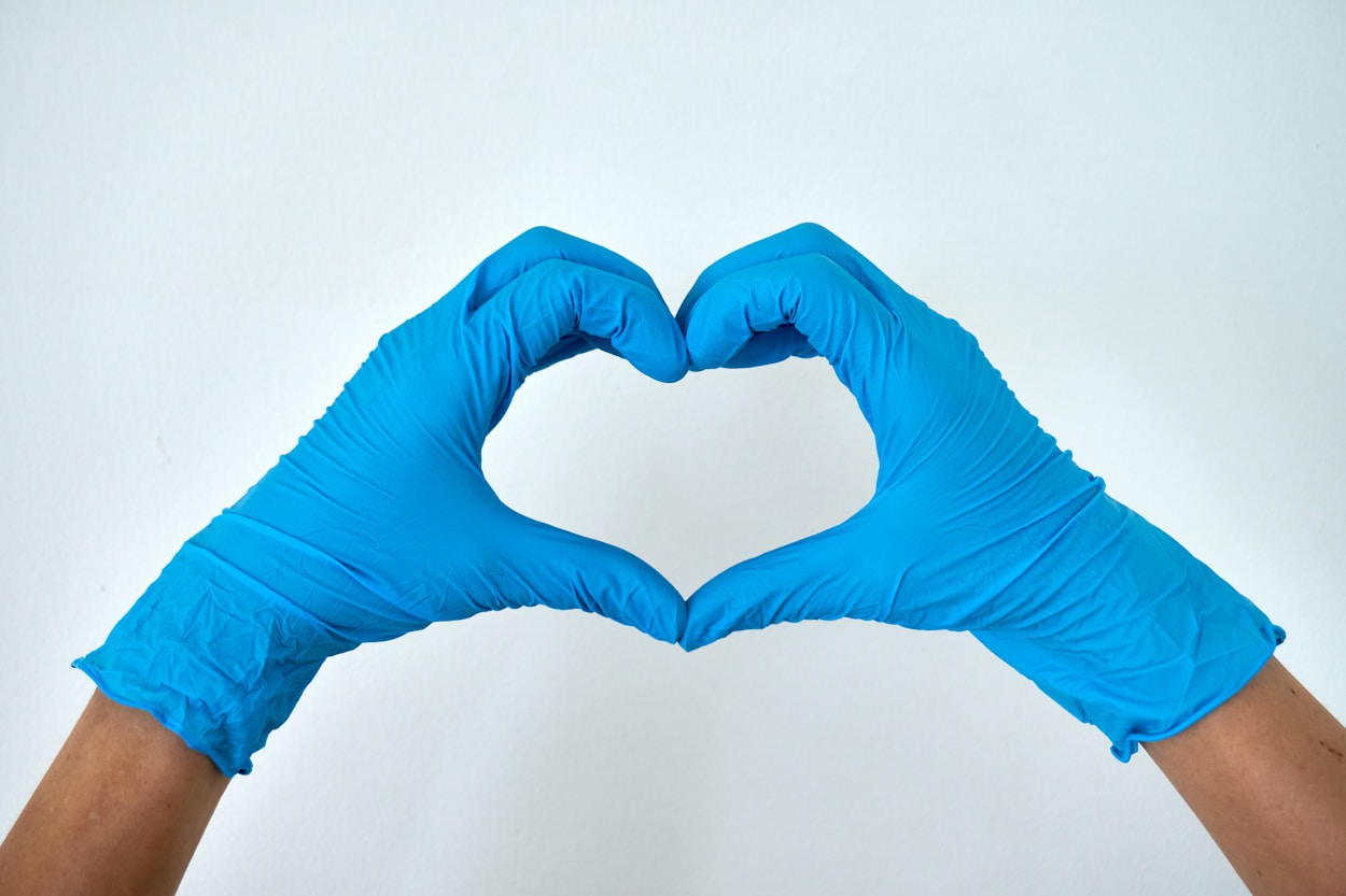 Gloves heart